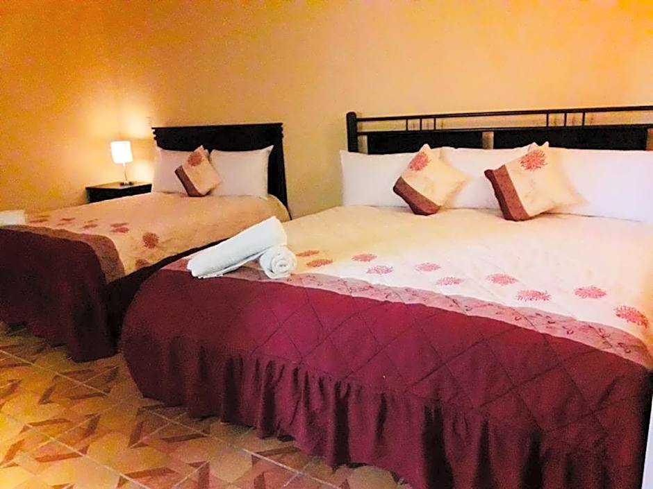 HOTEL EDELMIRA