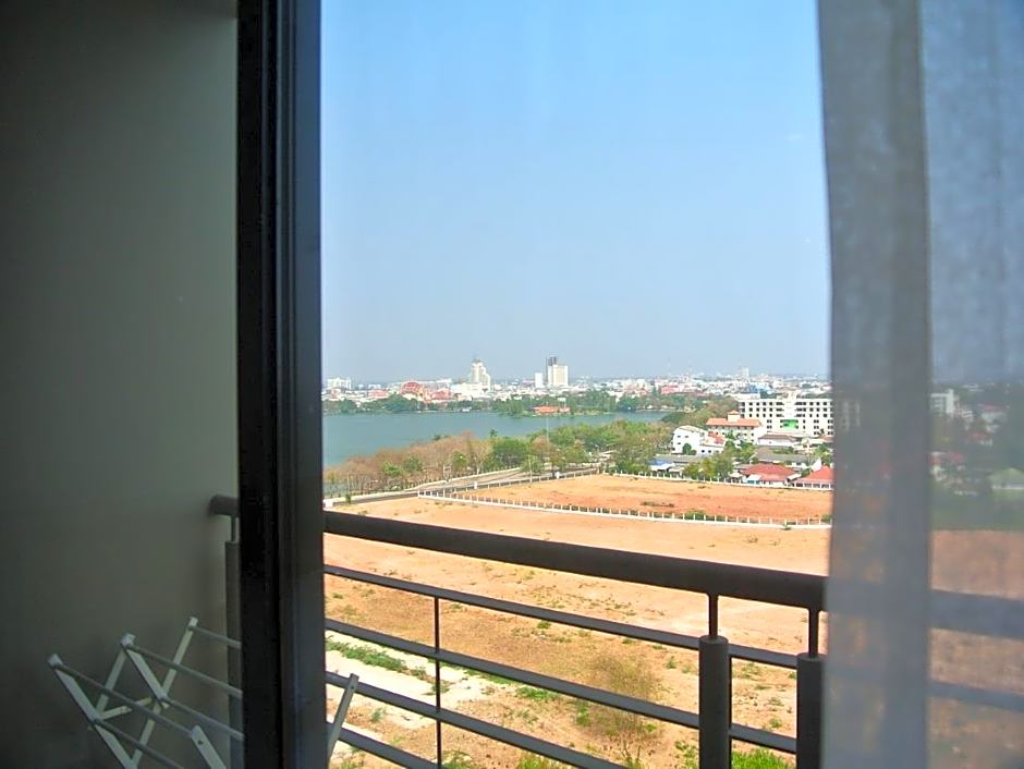 Himawari Guesthouse at Kanyarat