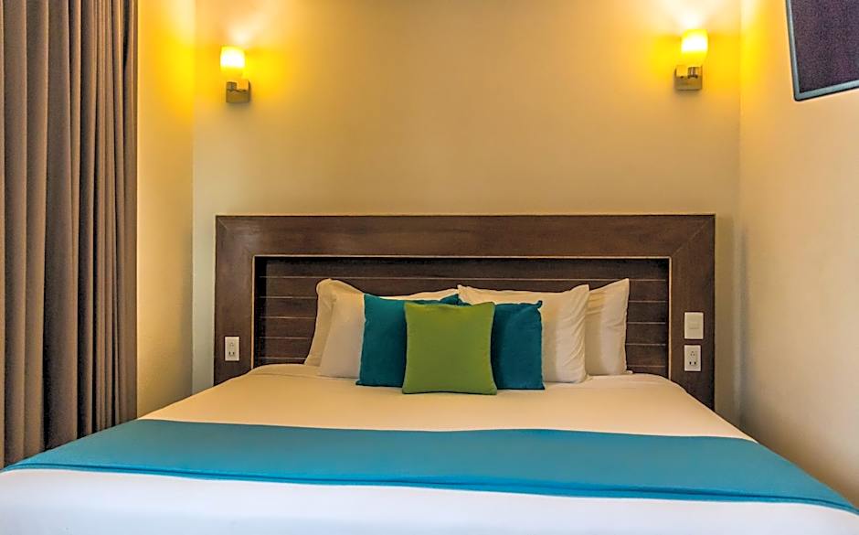 Aquastar Hotel & Apartments