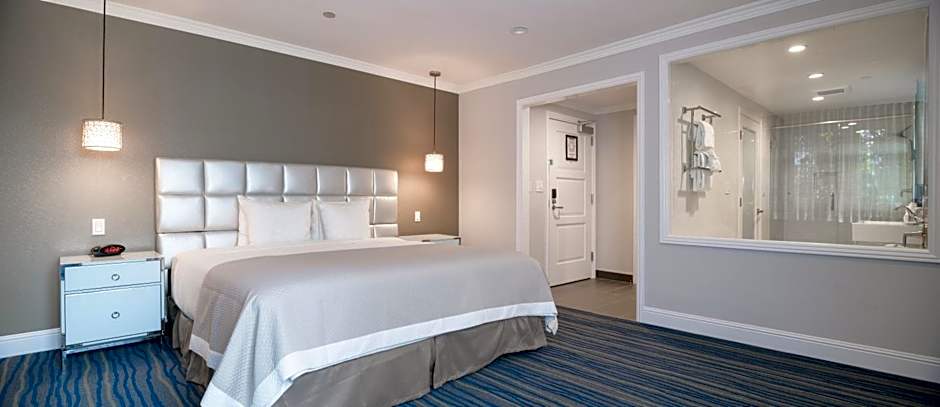 Woodcrest Hotel Cupertino