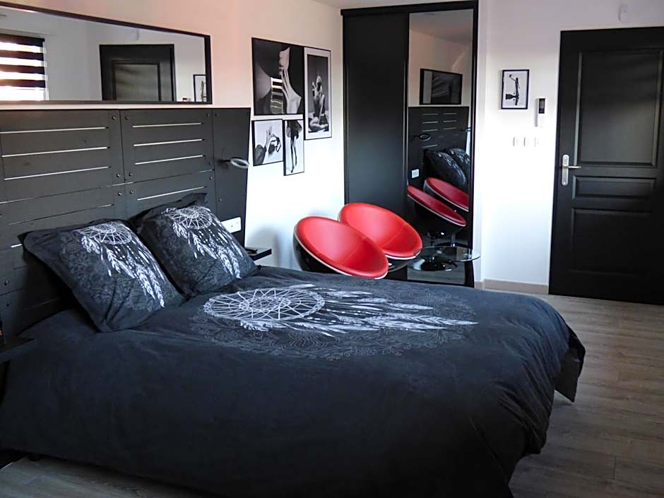 La Colline aux Yeux Doubs