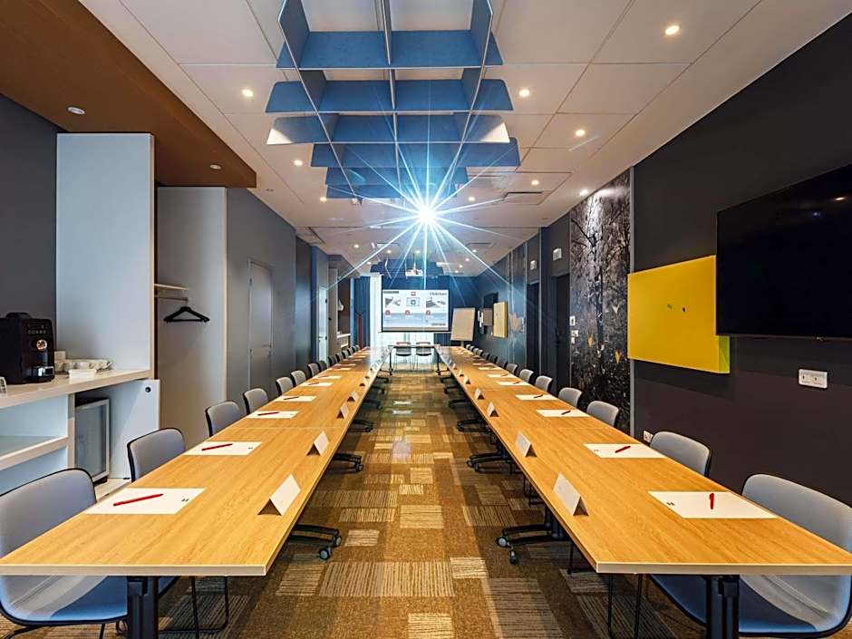 ibis Lyon Carre De Soie