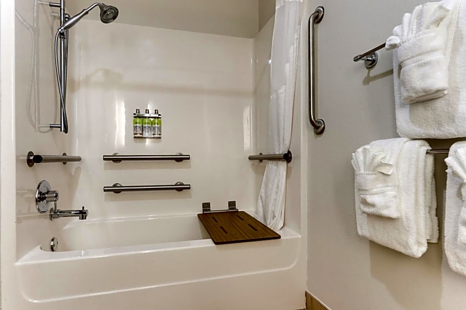 Holiday Inn Express Hotel & Suites Dayton-Centerville By IHG