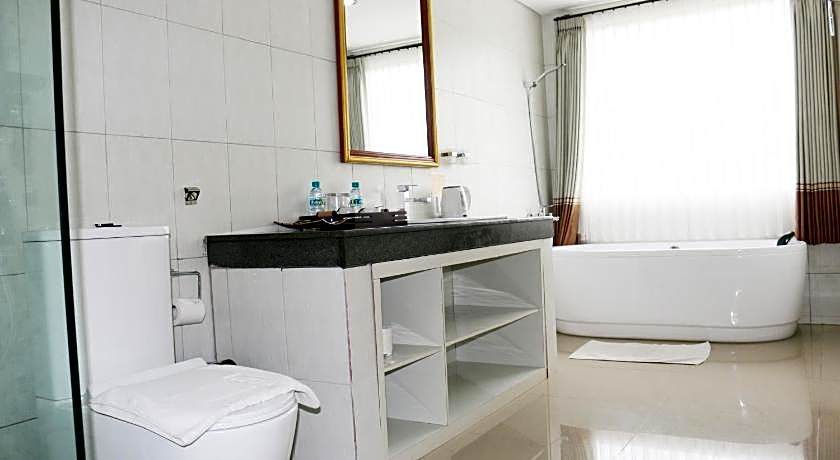 Puri Saron Hotel Baruna Beach Lovina