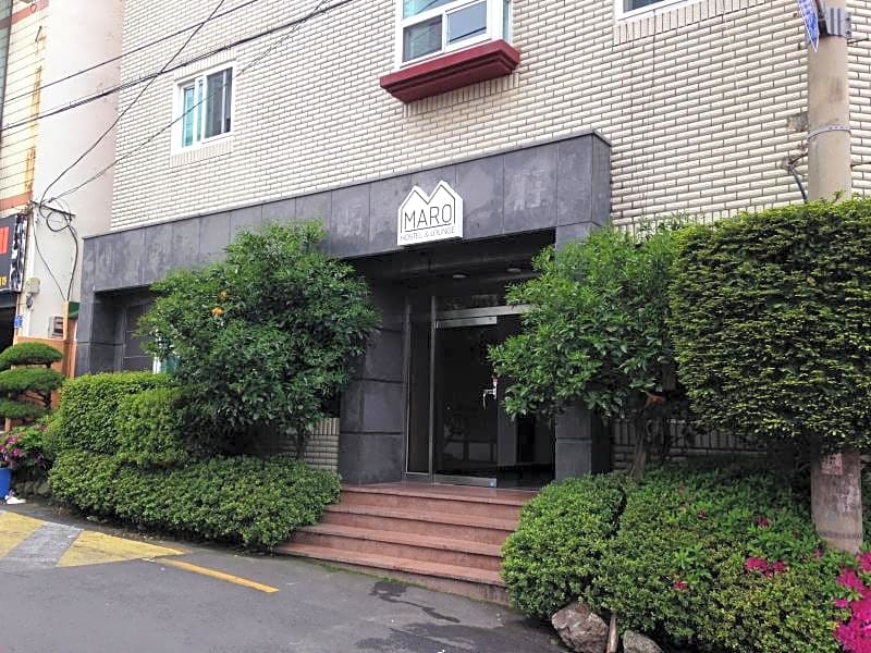 Maro Hostel