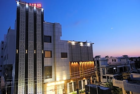 Hotel Kailas