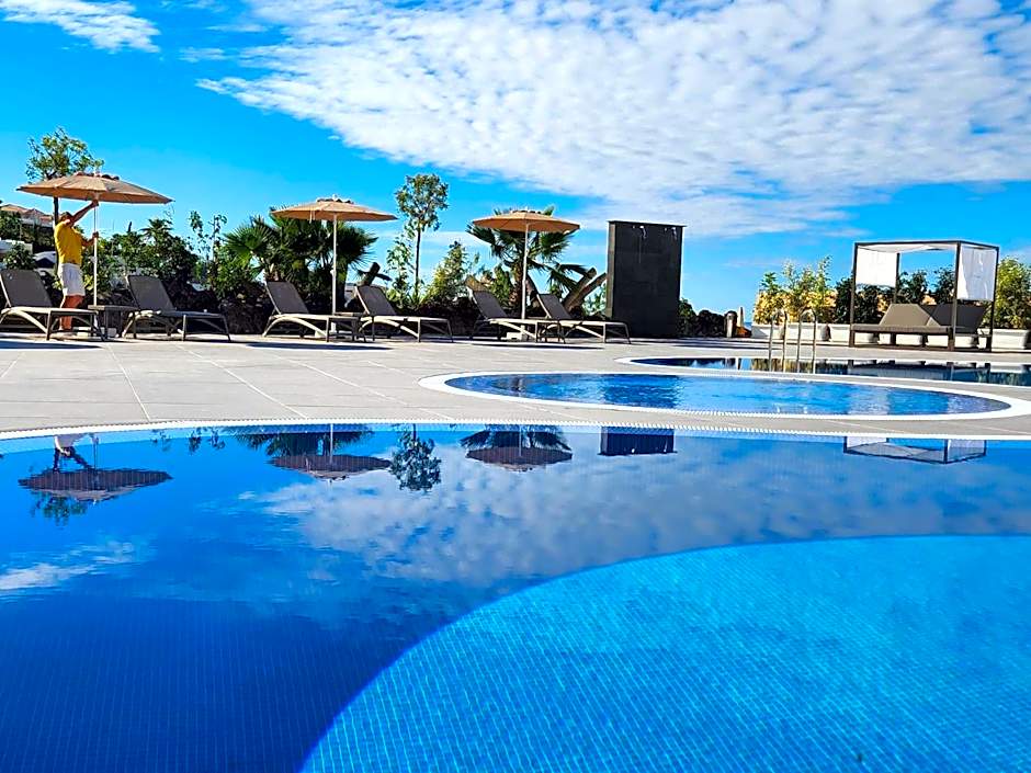 Costa Adeje Garden Aparthotel
