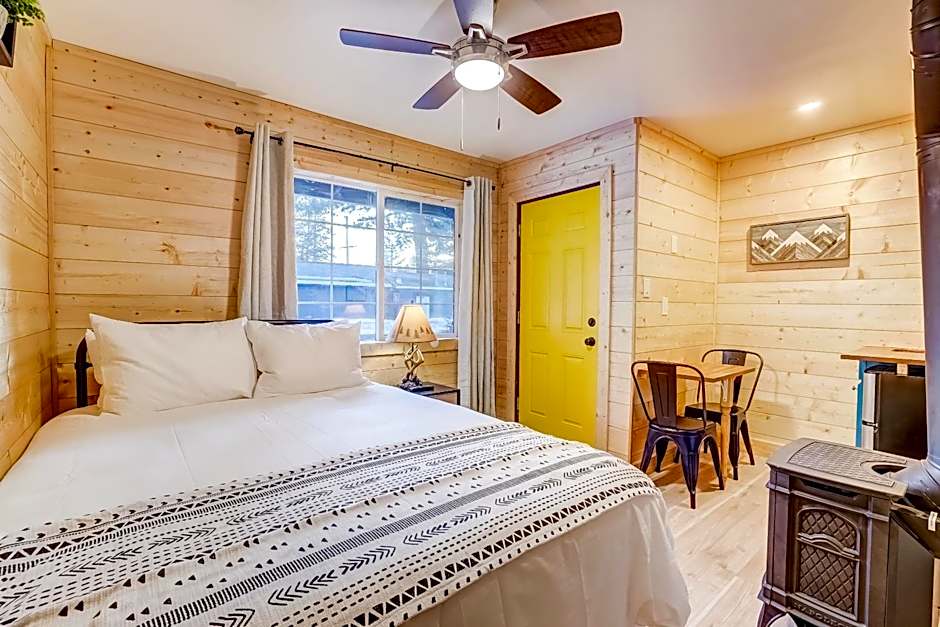 Tahoe Mountain Inn