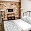 Nill's Stone House Otel