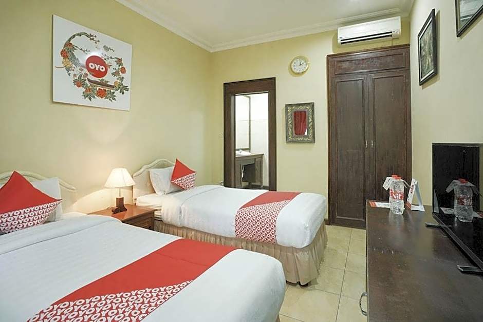Ndalem Maharani Guest House