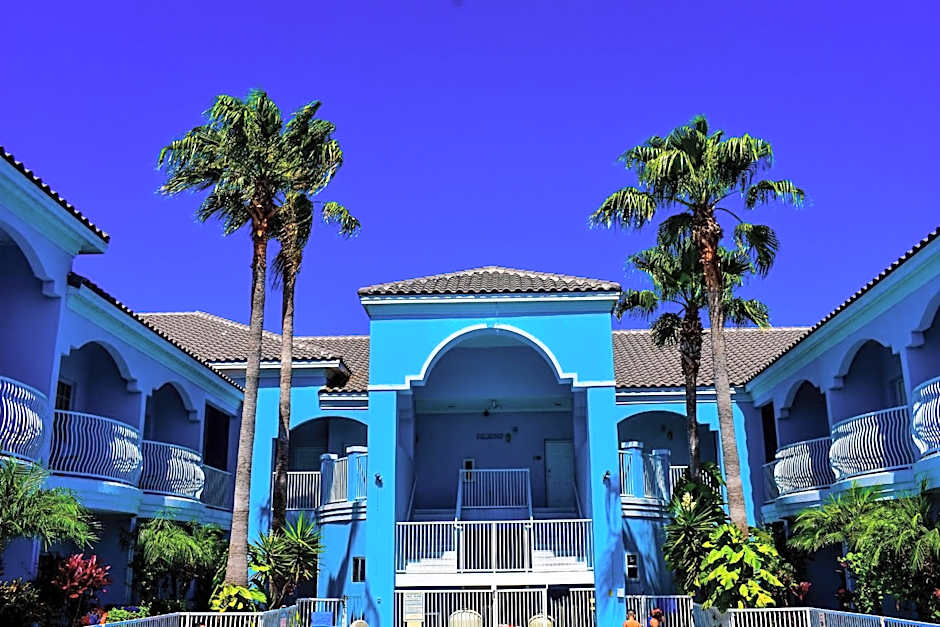 Casa Bella Hotel and Suites