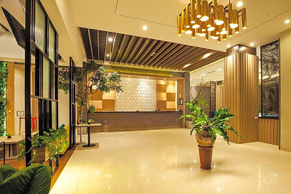 Wave Sea 1 BR Superior Room ZN30