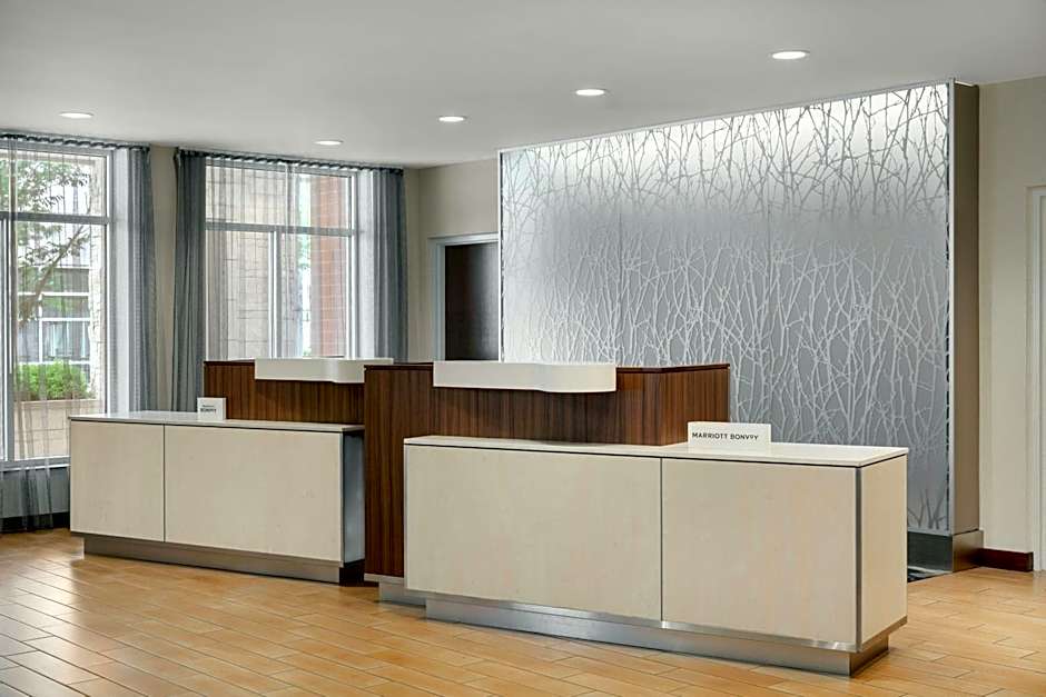 Fairfield Inn & Suites by Marriott Cincinnati Uptown/University Area