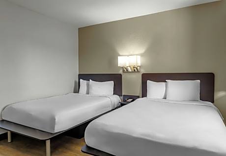 Double Room with Two Double Beds - Hearing Accessible