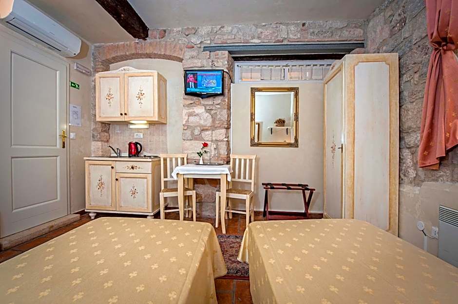 Residence MARCO POLO Centro Storico