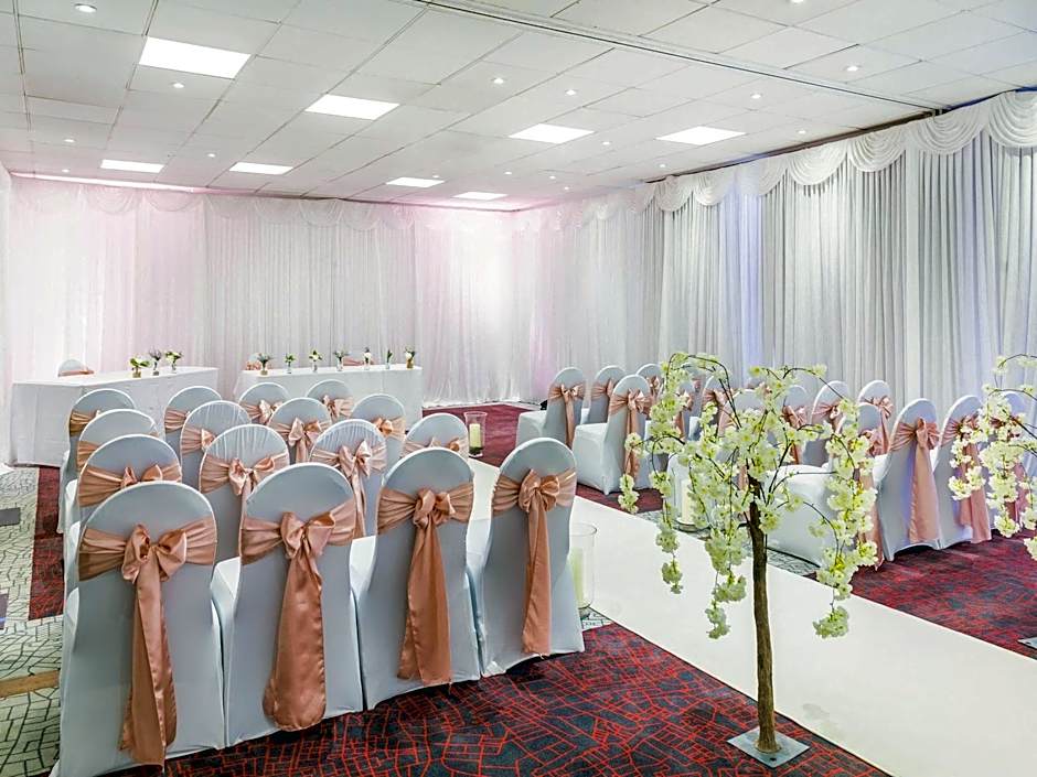 Mercure Northampton