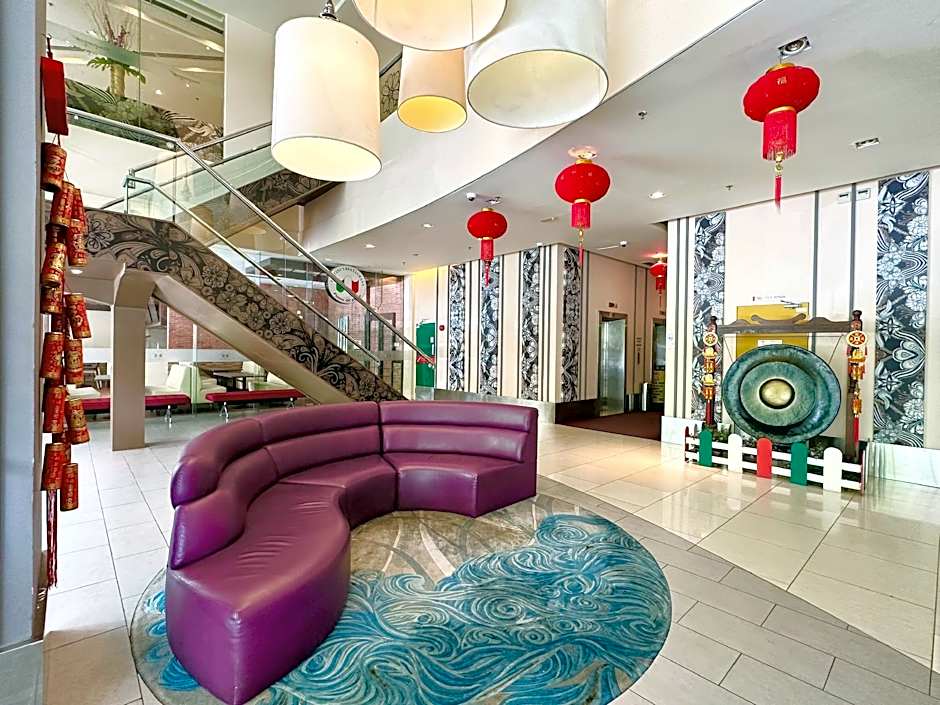 M Centro City Centre @ Gaya Street by SSVC