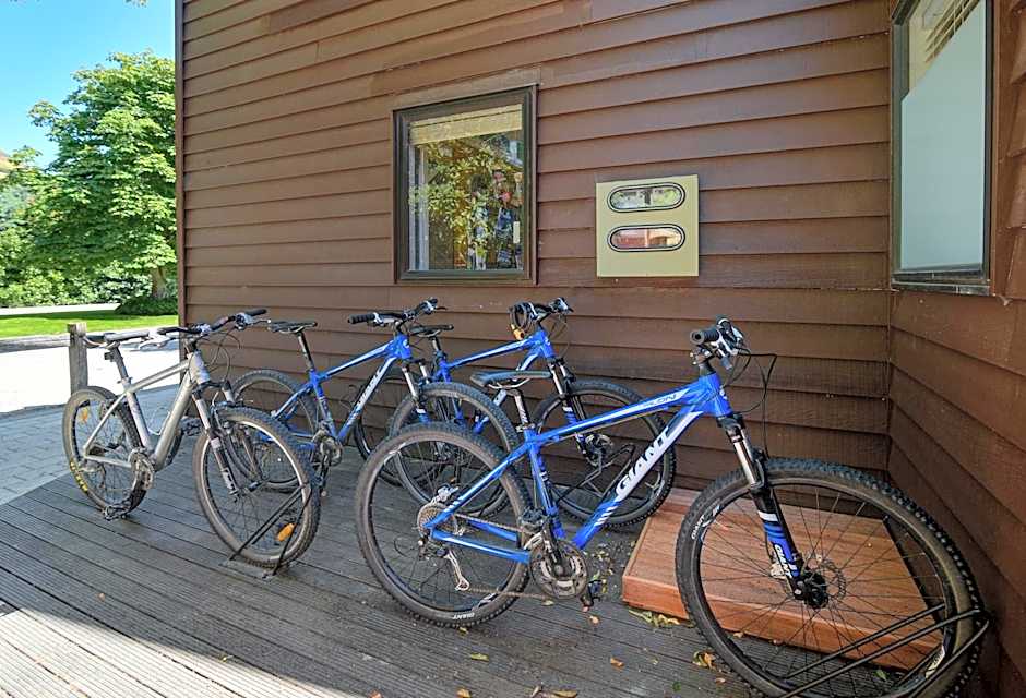 Manata Homestead & Lodge