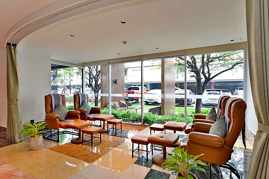 The Grass Serviced Suites