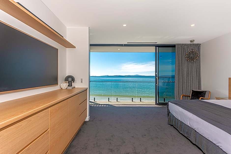 Award-winning beachfront luxury in Cremorne