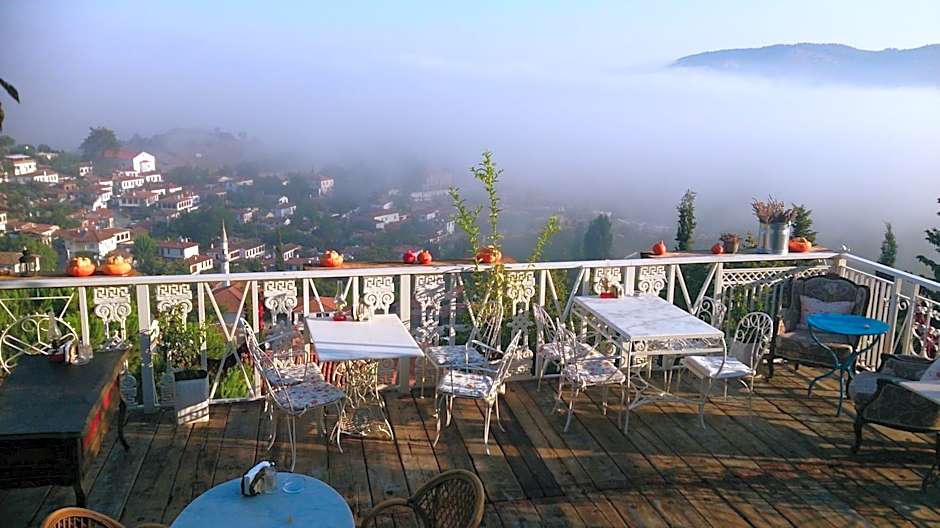 Nisanyan Hotel