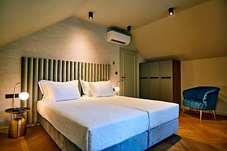 Superior Three-Bedroom Apartment - Penthouse