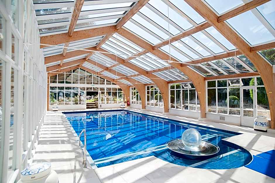 Summer Lodge Country House Hotel