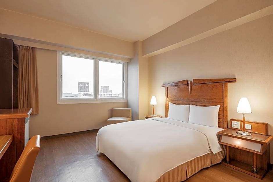 Kindness Hotel Wu Jia