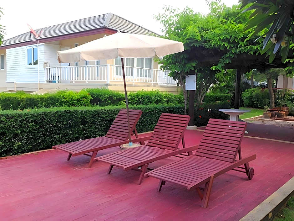 Baan Talay Samran Villa