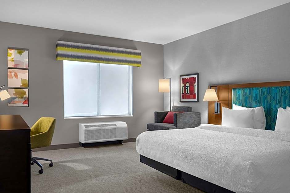 Hampton Inn & Suites Orangeville, ON