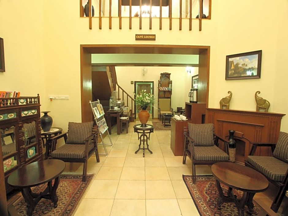 The Colonial Manek Manor by SAH