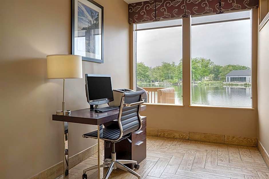 Best Western Indian Oak