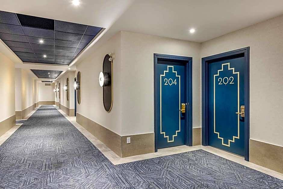 Hotel Royal William, an Ascend Collection Hotel