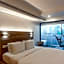 Lloyd's Inn Bali