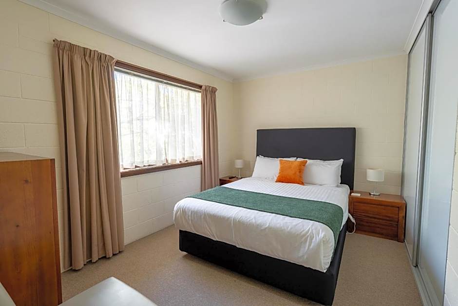 Grosvenor Court Apartments