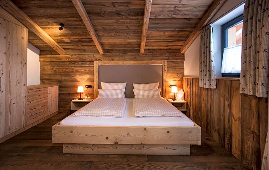 Alpin Chalets Oberjoch - Luxus Unterkunft mit privatem SPA und Zugang zu 3000 qm SPA Panoramahotel Oberjoch