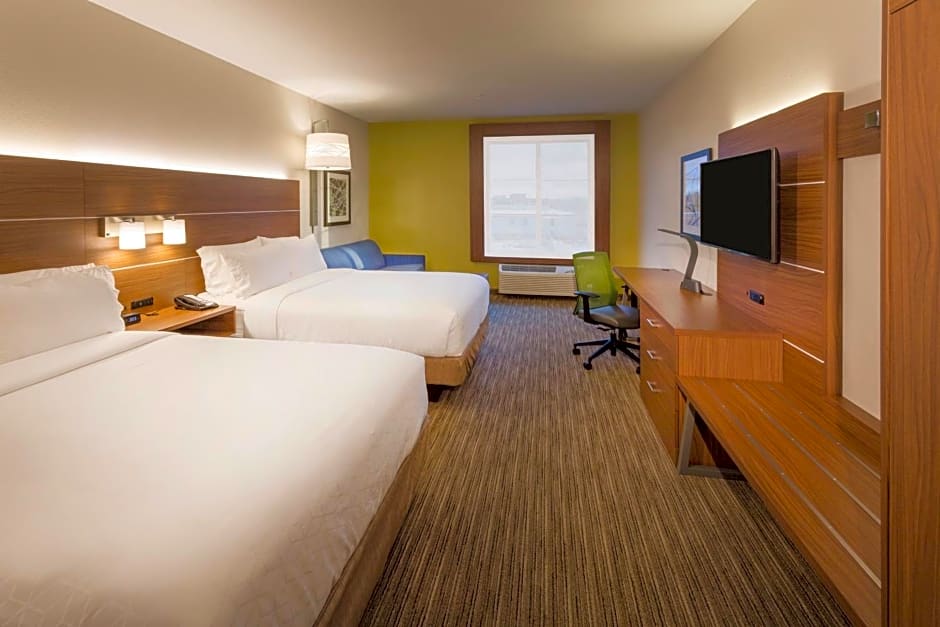 Holiday Inn Express & Suites Seattle South - Tukwila By IHG