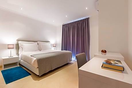 three bedrooms townhouse sea view