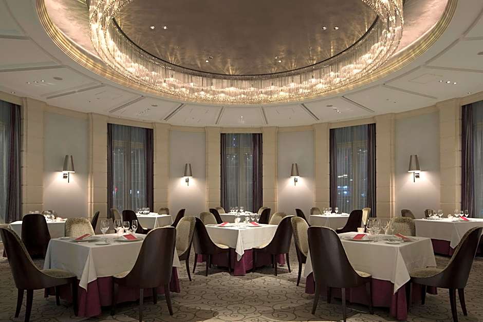 The Tokyo Station Hotel