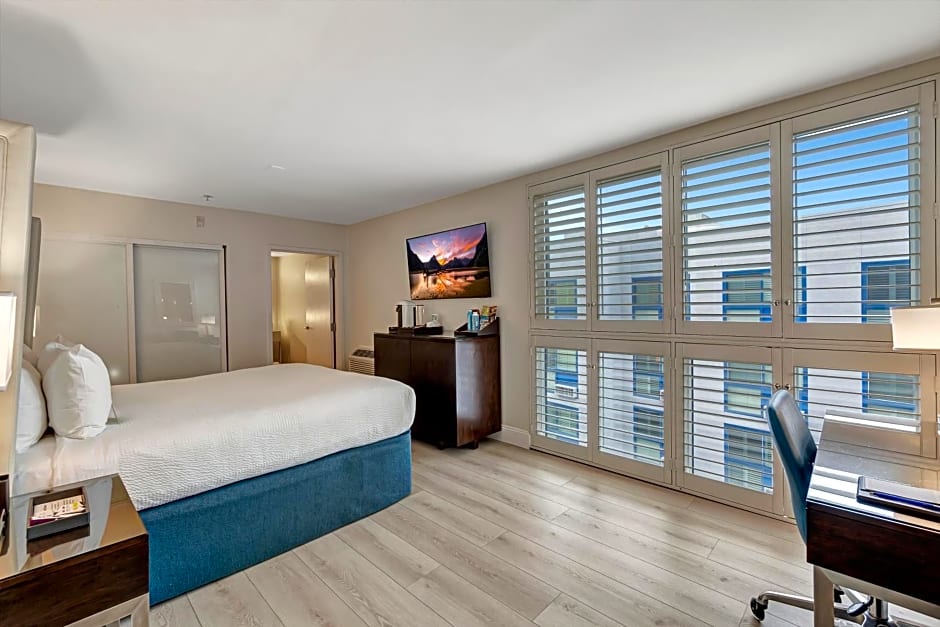 Ocean View Hotel