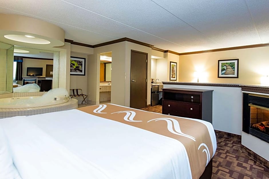 Quality Inn & Suites Quakertown-Allentown