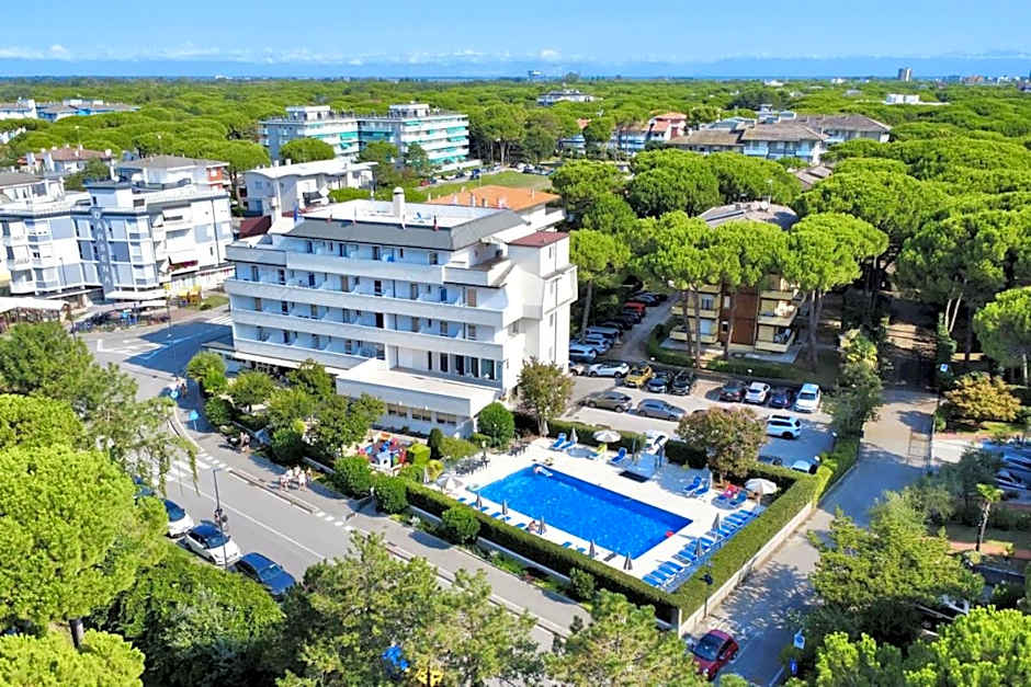 Hotel Old River