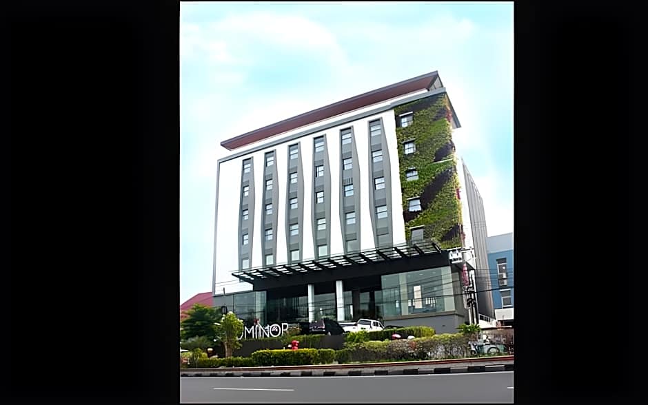 Luminor Hotel Airport Sidoarjo by WH