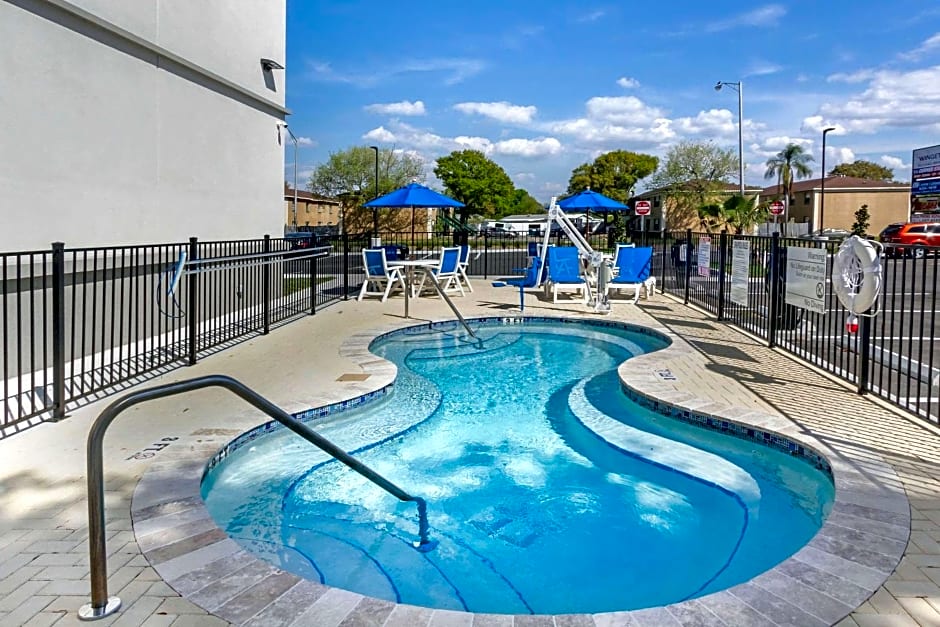 Sleep Inn & Suites Tampa South