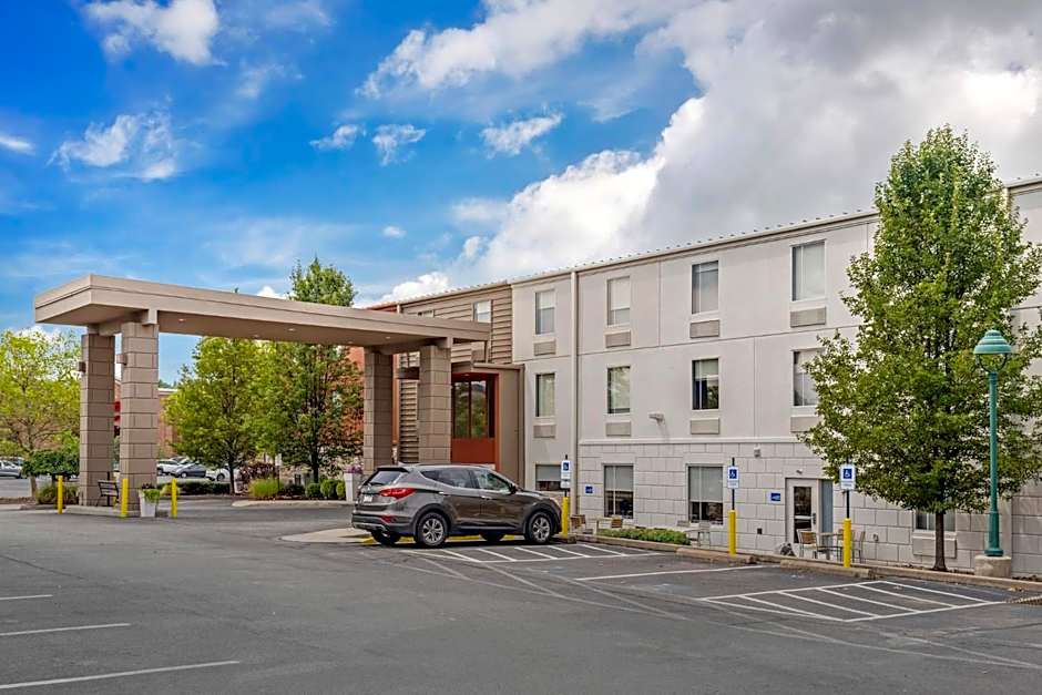 Holiday Inn Express Pittsburgh - Munhall By IHG