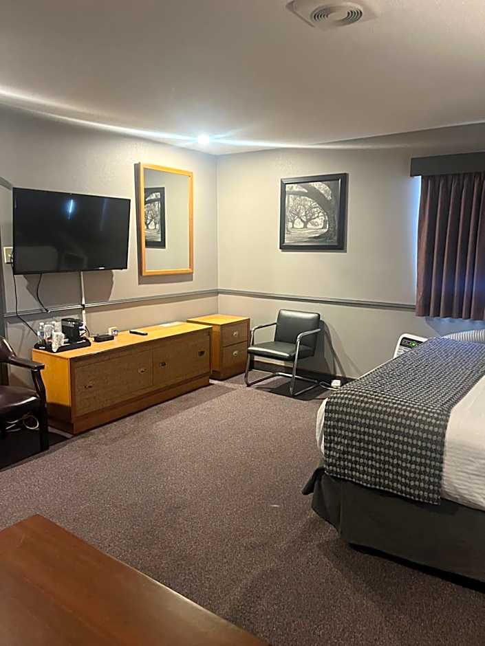 Photo 1 of 1 of 2 Bedroom 1 Queen Bed Suite