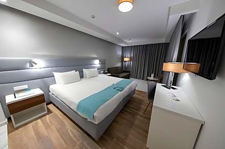 Superior Room for 1 Person