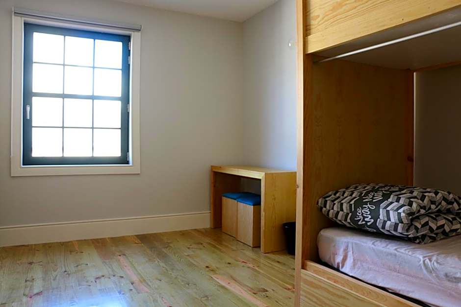 Nice Way Porto Hostel