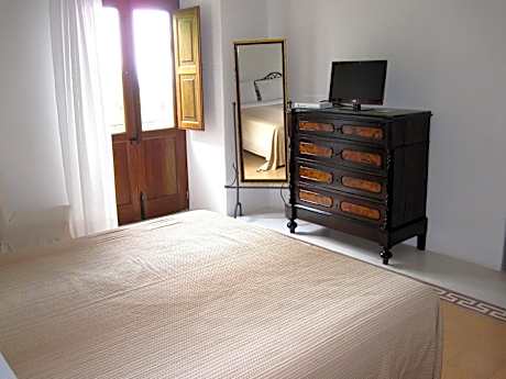 Double or Twin Room with Garden View