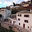 1822 Makrinitsa Suites